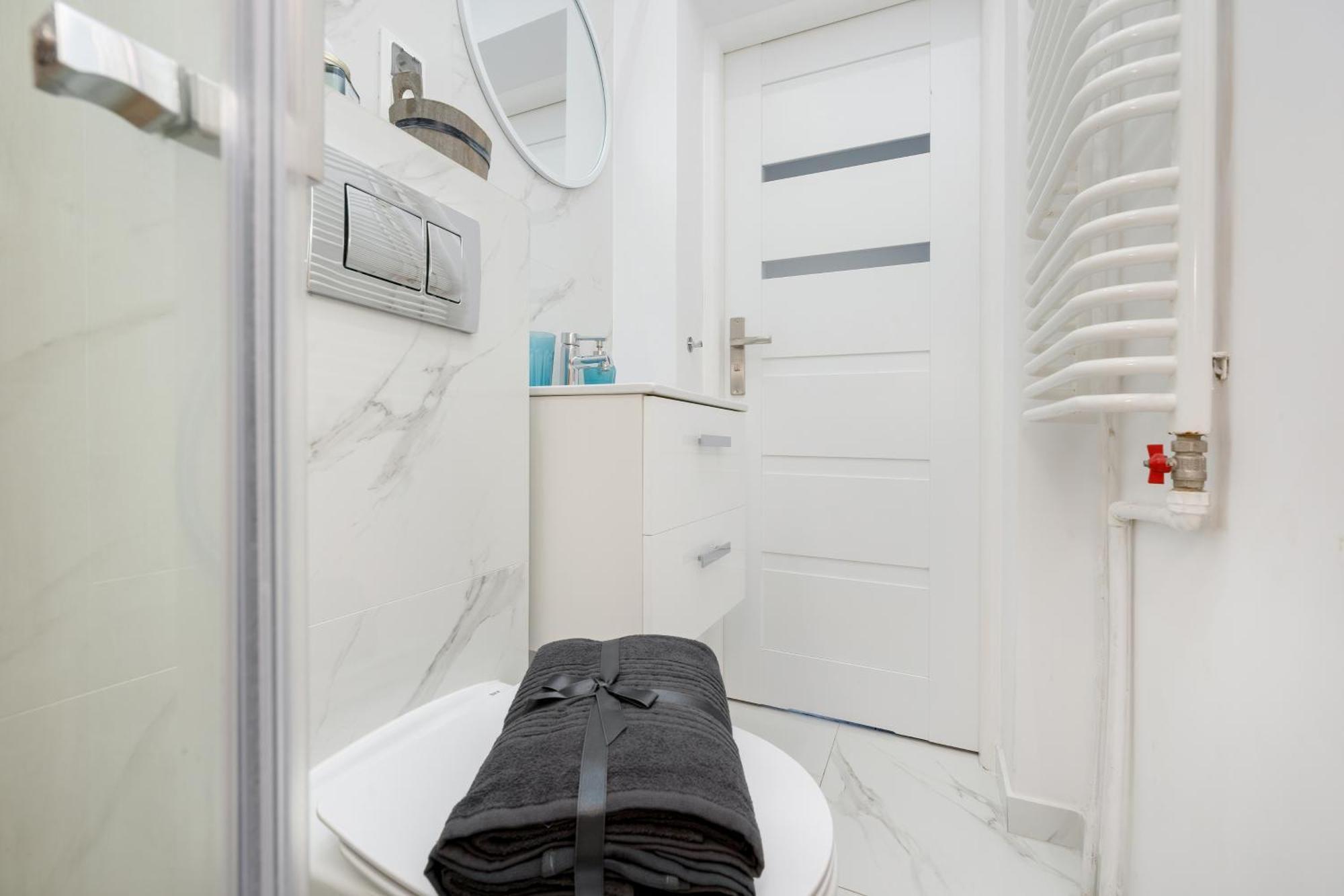 J&W Apartments Studio Solidarnosci Warszawa Zewnętrze zdjęcie